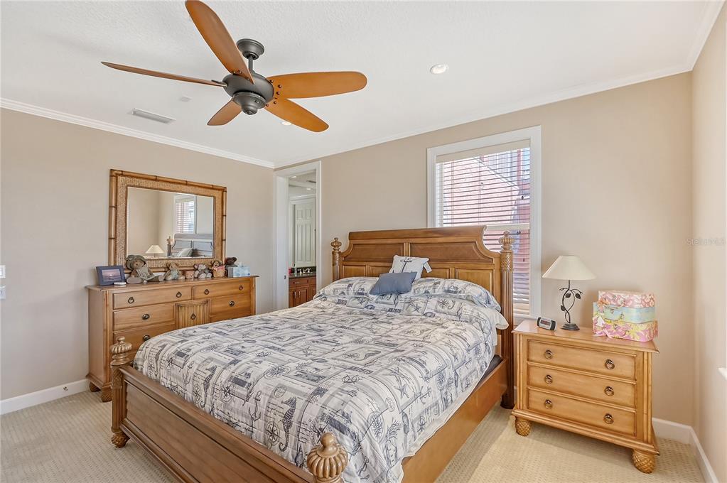 467 Canal Road, Unit 467 Sarasota, FL 34242 - Photo 32 of 60