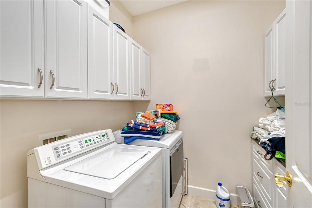 467 Canal Road, Unit 467 Sarasota, FL 34242 - Photo 41 of 60