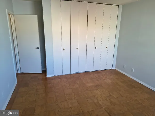 $229,900 | 4515 Willard Avenue, Unit 2111S, Chevy Chase, MD 20815