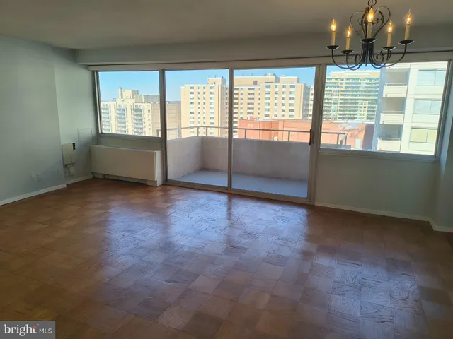 $229,900 | 4515 Willard Avenue, Unit 2111S, Chevy Chase, MD 20815