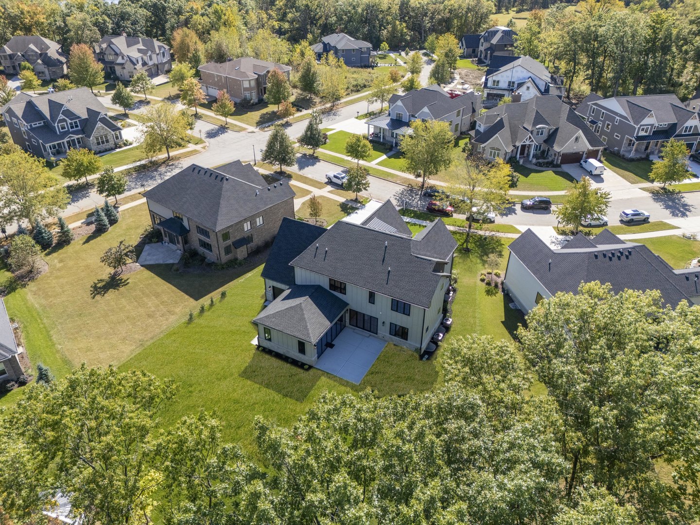 1504 Linden Circle Lemont, IL 60439 - Photo 44 of 54 an aerial view of residential houses with outdoor space
