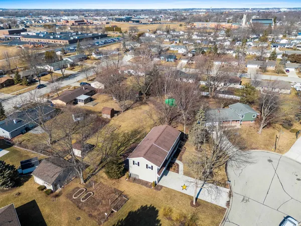 $464,900 | 1258 Cornflower Court, De Pere, WI 54115