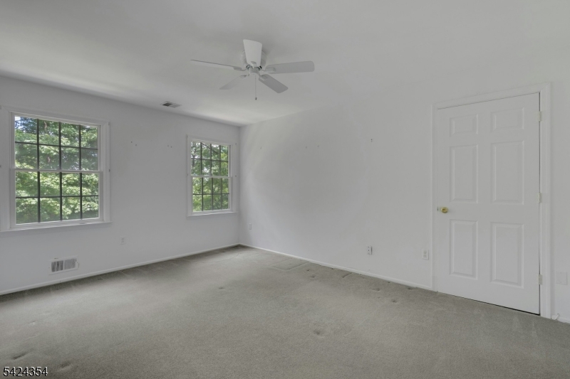 24 Stockade Road Warren, NJ 07059 - Photo 32 of 46