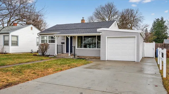 $345,000 | 5624 North Lindeke Street, Spokane, WA 99205