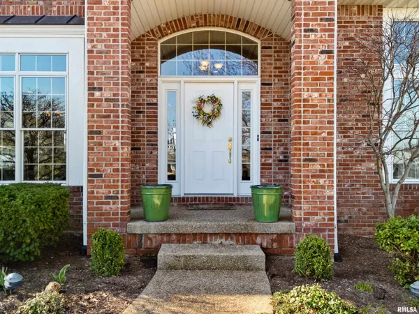 $625,000 | 4330 Longmeadow Court, Peoria, IL 61615