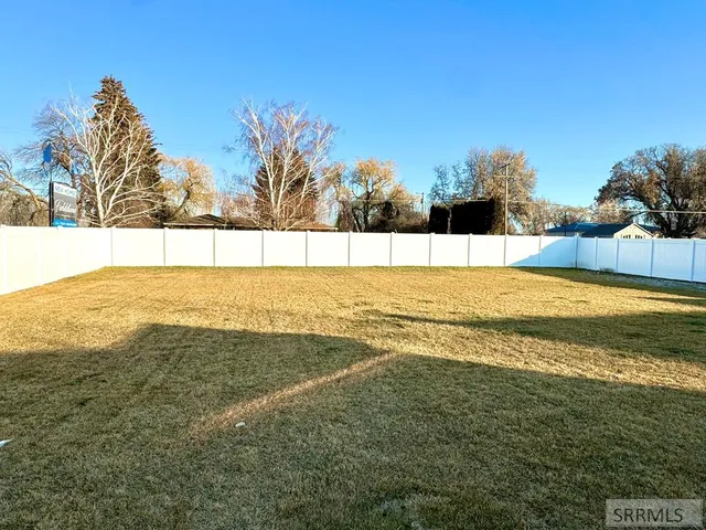 $439,900 | 449 Meadow Avenue, Rigby, ID 83442