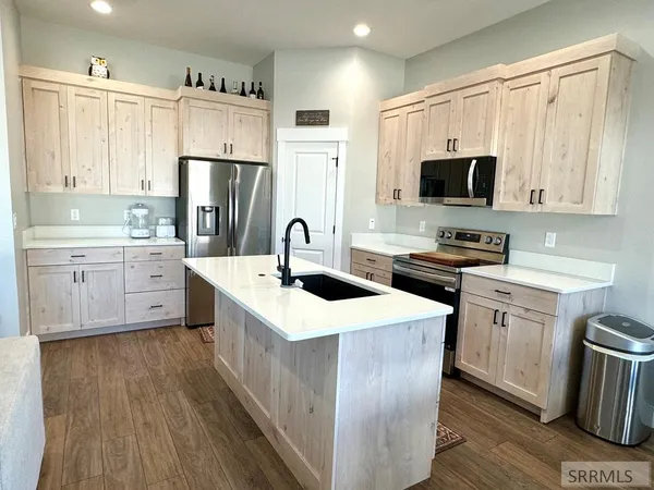 $424,900 | 449 Meadow Avenue, Rigby, ID 83442