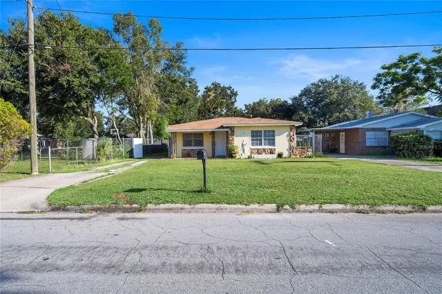 $245,000 | 402 Tuscarora Street, Lakeland, FL 33805