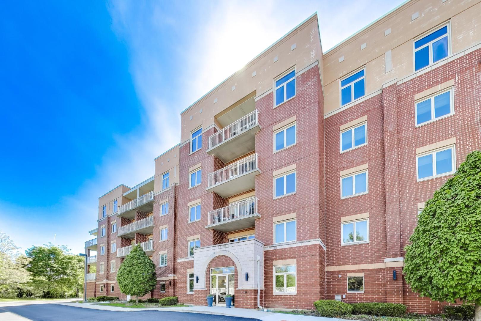 500 East St Charles Road, Unit 510 Lombard, IL 60148 - Photo 7 of 28 a front view of a building