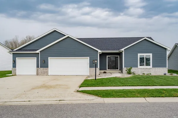 $419,900 | 1508 Monte Carlo Drive, Huntertown, IN 46748