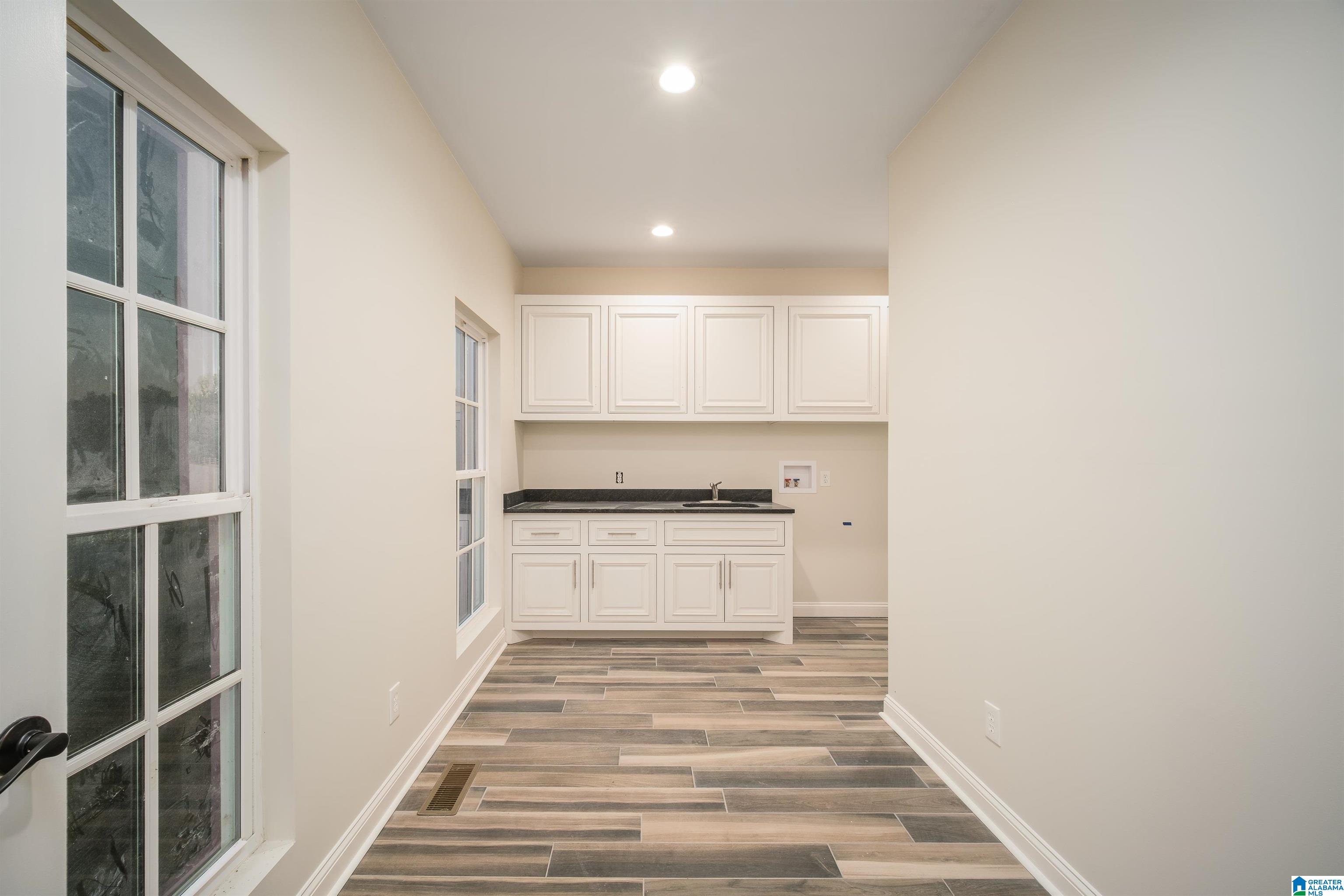 241 Bluegrass Lane Jasper, AL 35503 - Photo 8 of 53