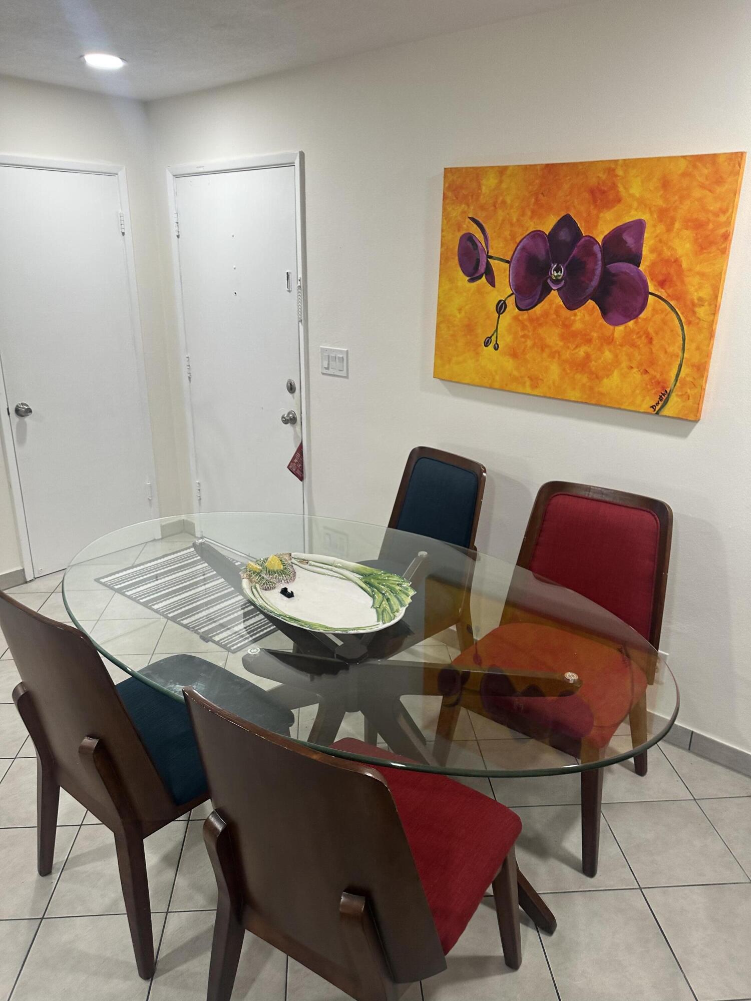 371 Southwest 8th Street, Unit 2HW Boca Raton, FL 33432 - Photo 7 of 10 IMG_0548