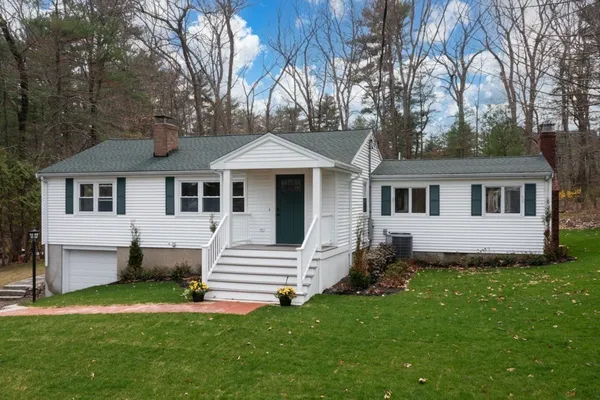 $859,900 | 36 Mt Vernon Street, North Reading, MA 01864