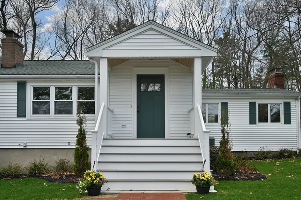 $859,900 | 36 Mt Vernon Street, North Reading, MA 01864