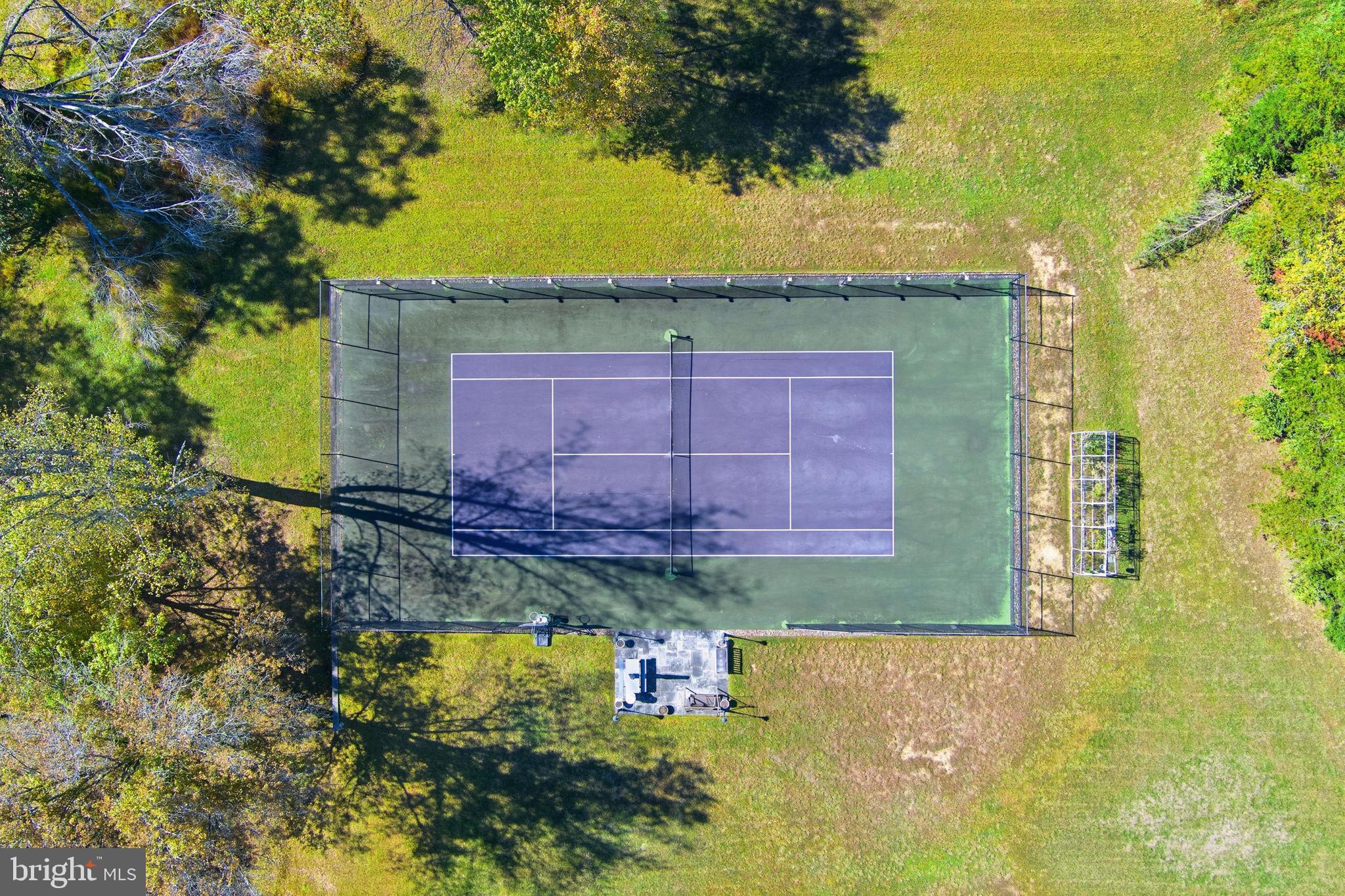 11561 Stuart Mill Road Oakton, VA 22124 - Photo 71 of 76 a picture of a yard