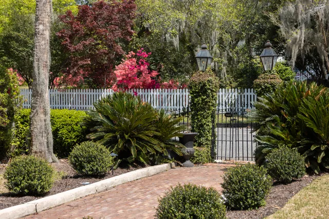 $2,699,000 | 208 Sumter Avenue, Summerville, SC 29483