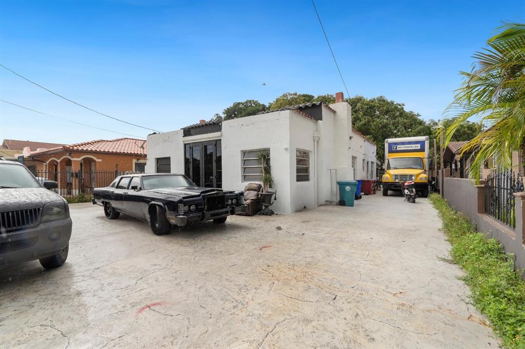 1829 5th Miami, FL 33125 - Photo 22 of 23
