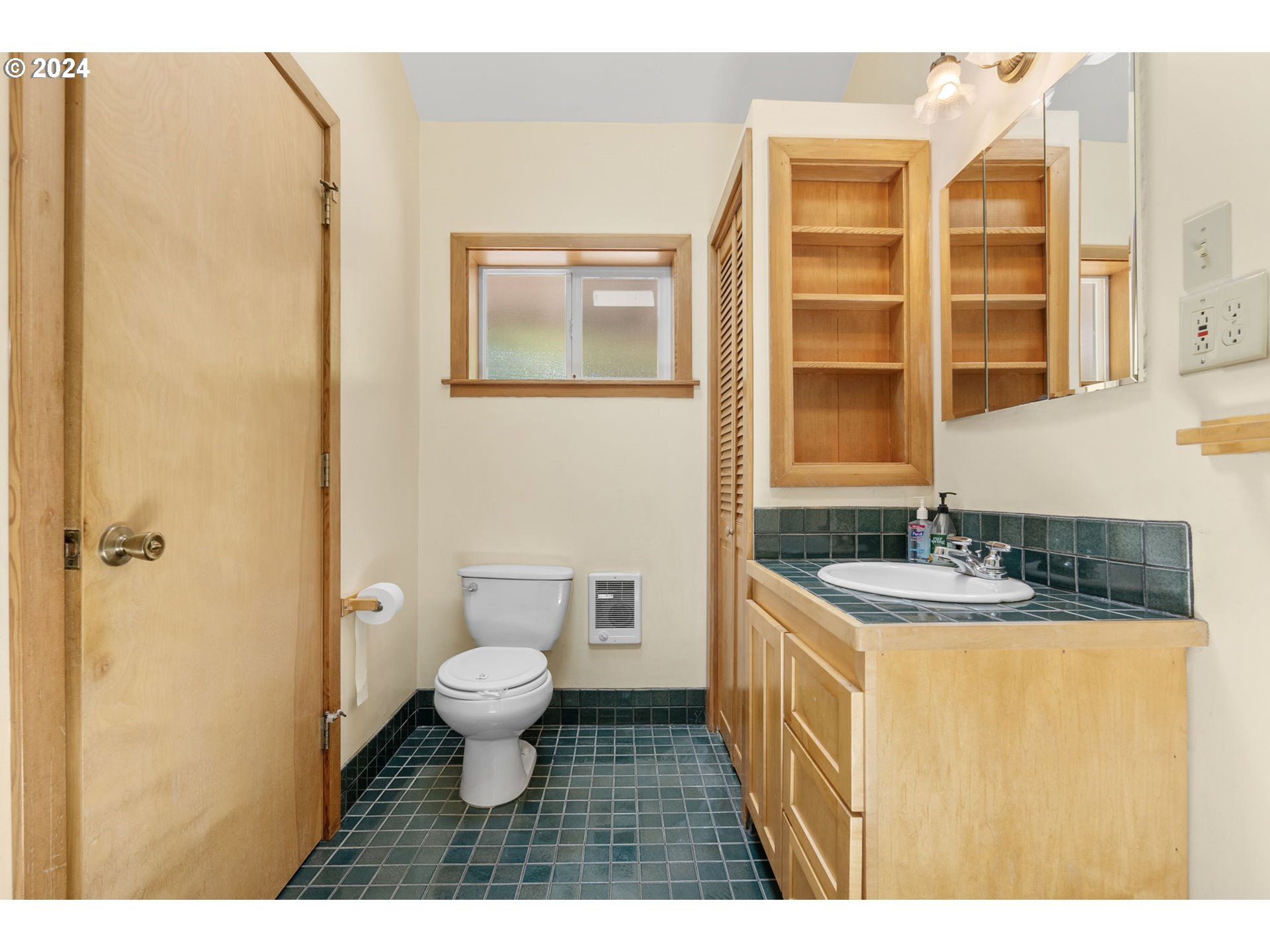 13865 Southwest Parmele Road Gaston, OR 97119 - Photo 13 of 44 Gallery Image 13