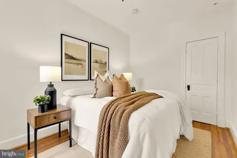 $849,000 | 1430 K Street Southeast, Washington, DC 20003