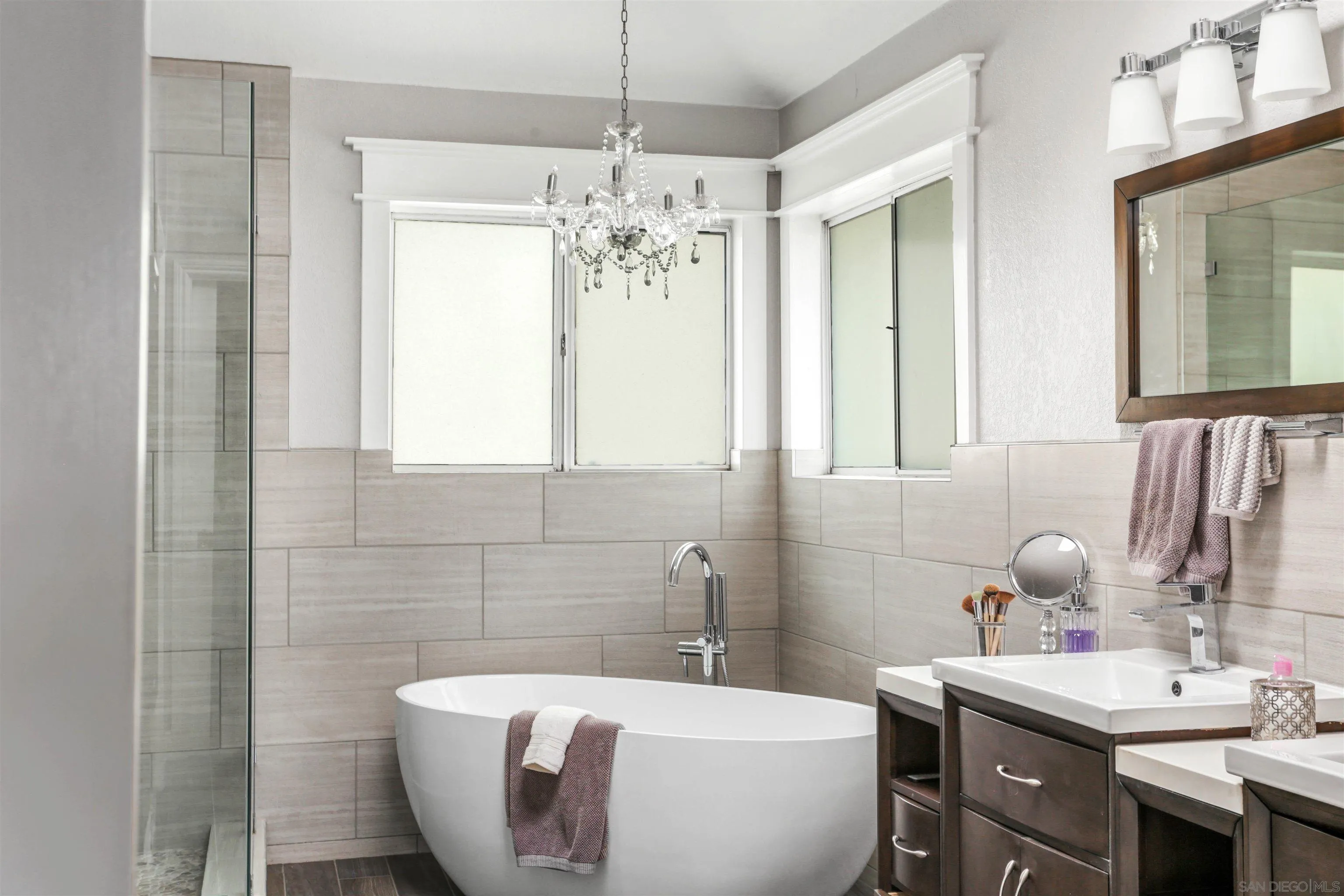 14153 Rio Court Poway, CA 92064 - Photo 38 of 48 a bathroom with a sink and a mirror