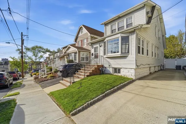 $549,900 | 13 Butler Place, Kearny, NJ 07032