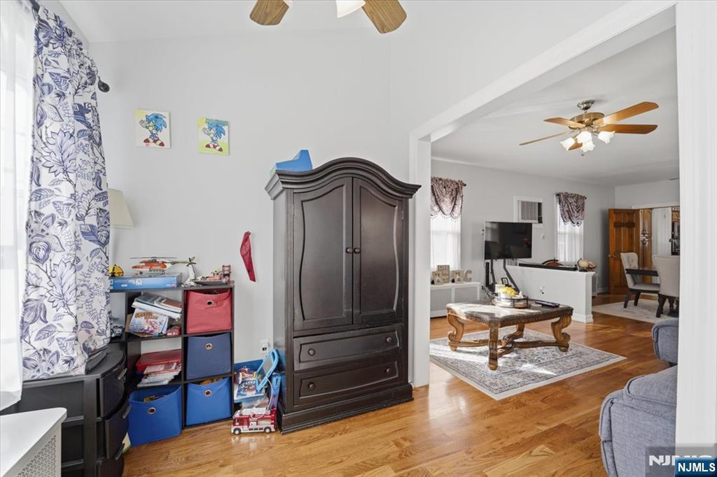 13 Butler Place Kearny, NJ 07032 - Photo 12 of 28