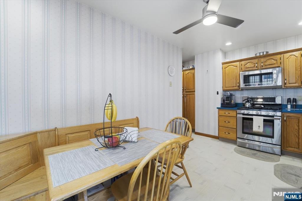 13 Butler Place Kearny, NJ 07032 - Photo 18 of 28