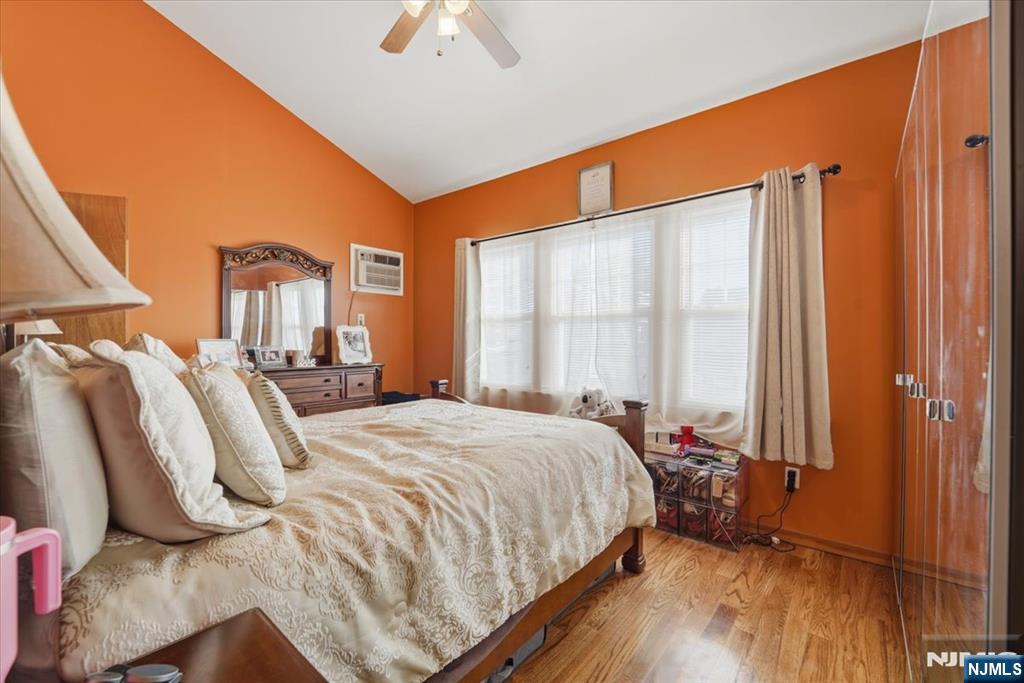 13 Butler Place Kearny, NJ 07032 - Photo 26 of 28