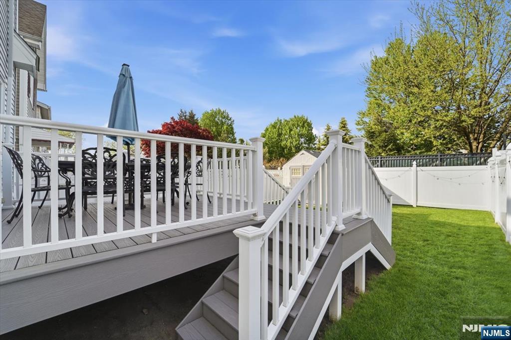 13 Butler Place Kearny, NJ 07032 - Photo 4 of 28