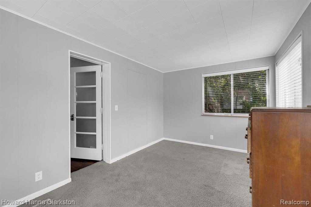 813 Harcourt Road Grosse Pointe Park, MI 48230 - Photo 25 of 40