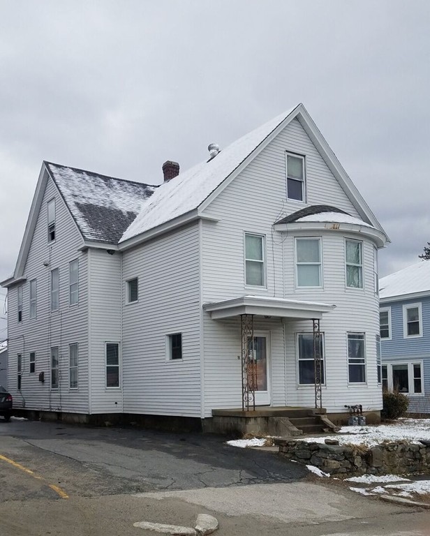 8 Liscomb Street Worcester, MA 01604 - Photo 1 of 15 Gallery Image 1