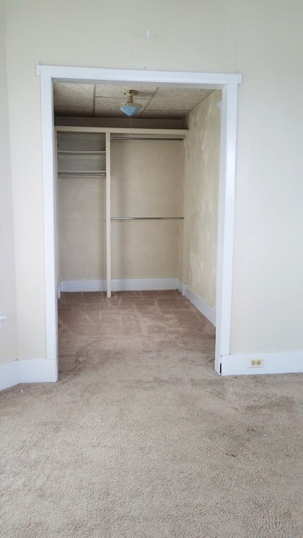 8 Liscomb Street Worcester, MA 01604 - Photo 11 of 15 Gallery Image 11