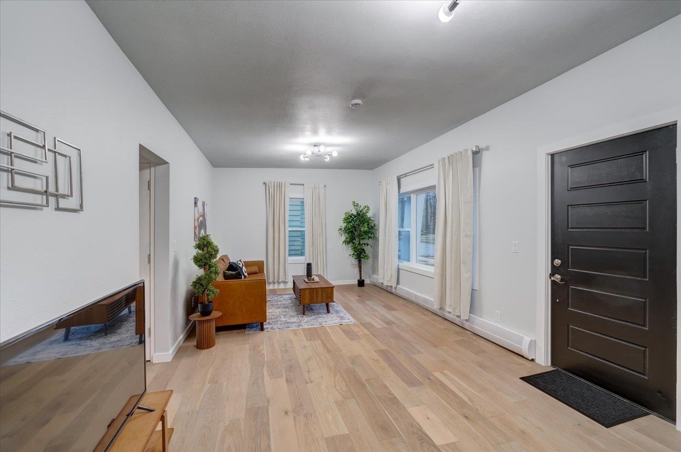 2317 13th Street Monroe, WI 53566 - Photo 4 of 63