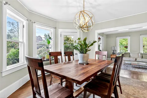 $1,299,000 | 2 Van Buren Street, Port Washington, NY 11050