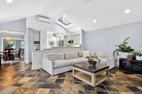 $1,299,000 | 2 Van Buren Street, Port Washington, NY 11050