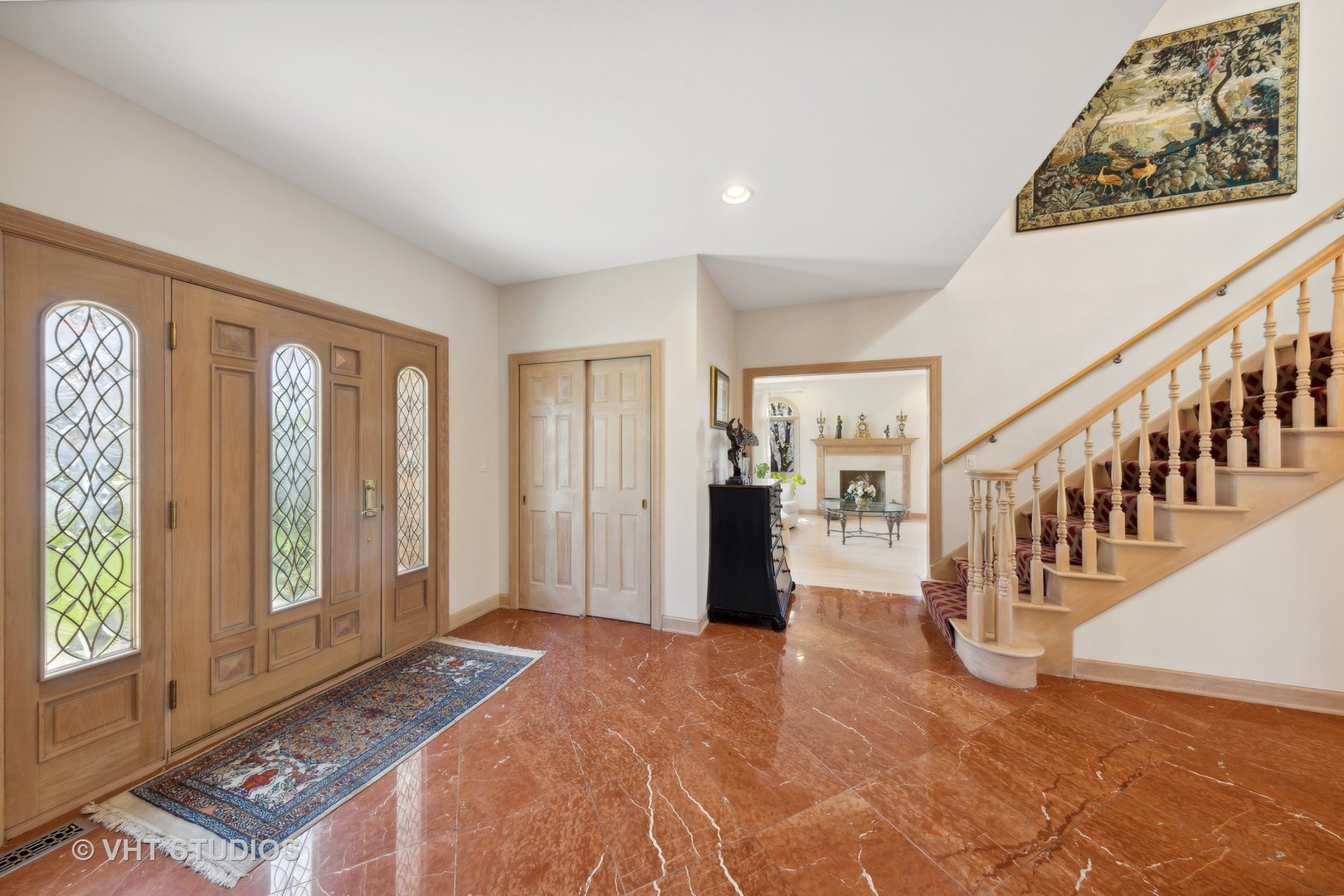 6705 Fieldstone Drive Burr Ridge, IL 60527 - Photo 32 of 41 a view of an entryway with wooden floor