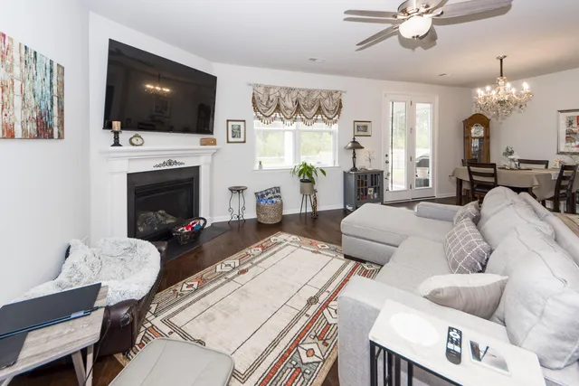 $2,875 | 1142 Wading Point Boulevard, Huger, SC 29450