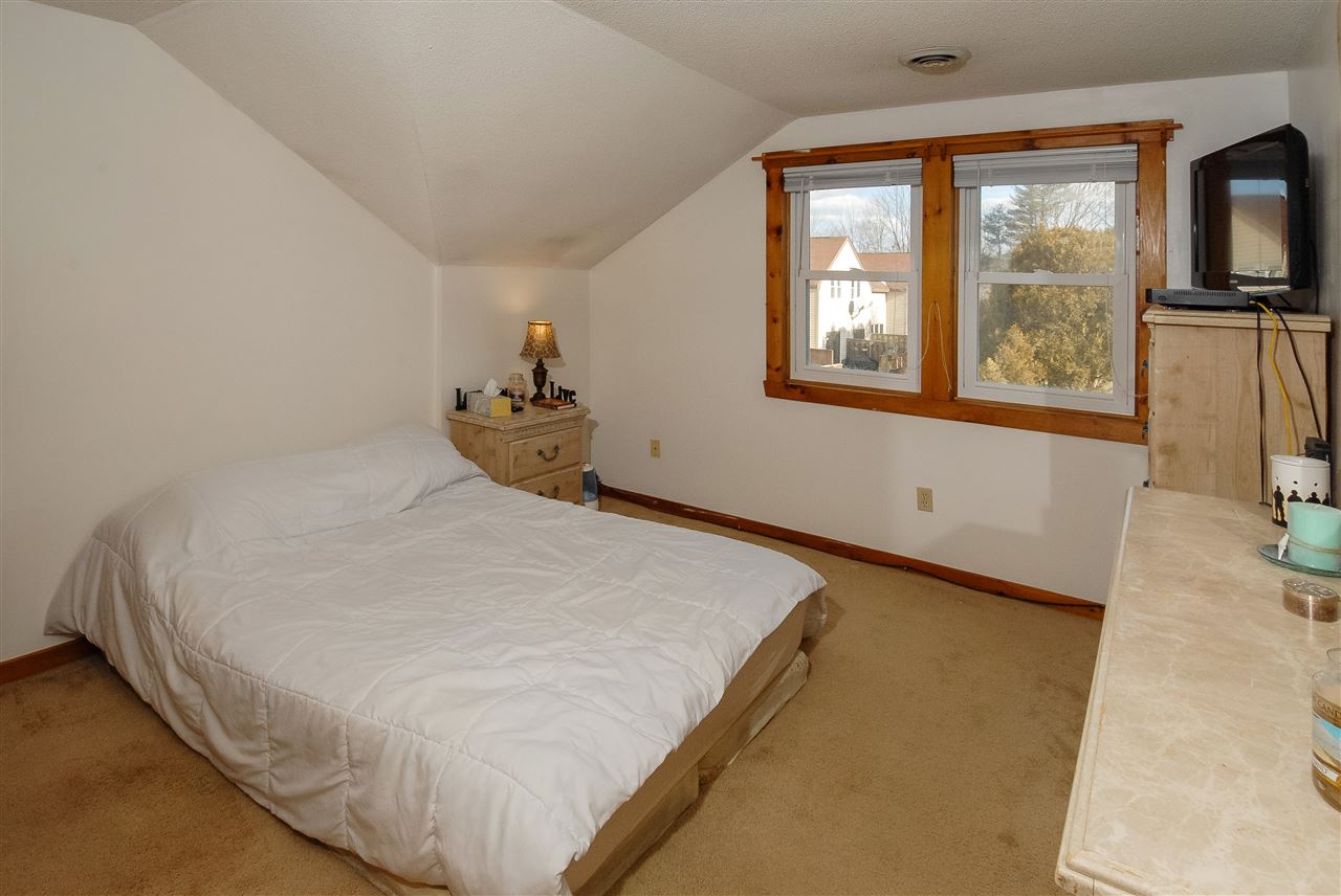 44 Dustin Homestead, Unit 44 Rochester, NH 03867 - Photo 9 of 24