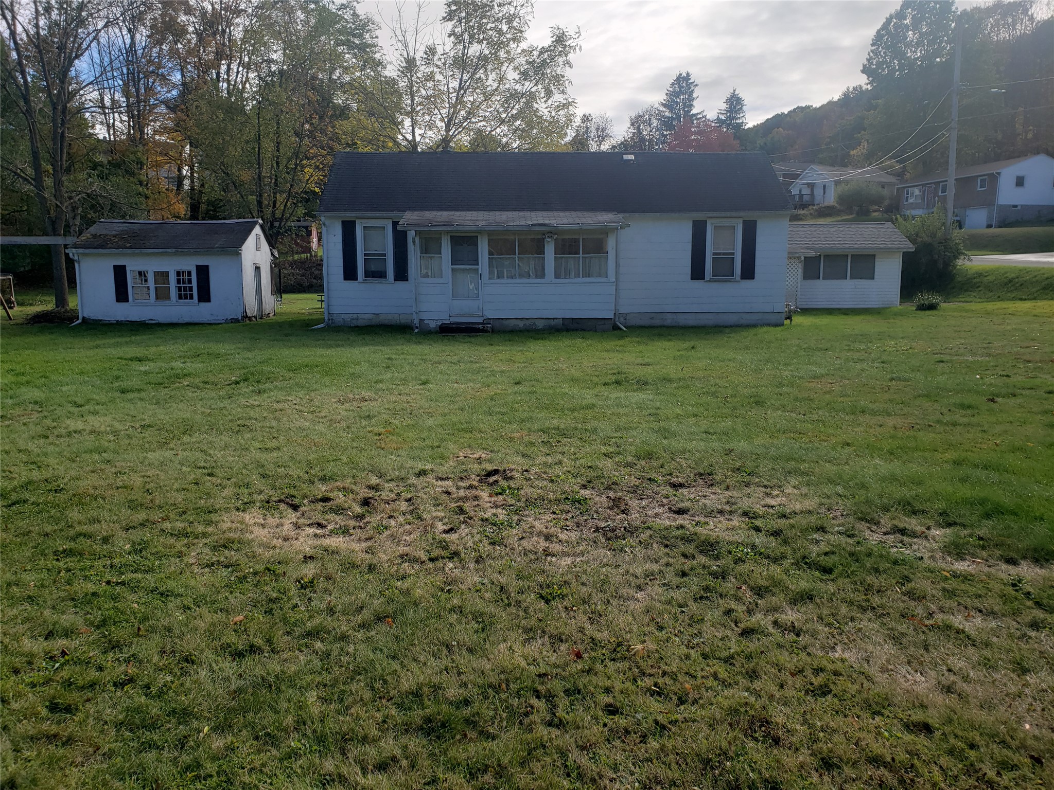 843 Day Hollow Road Endicott, NY 13760 - Photo 2 of 15