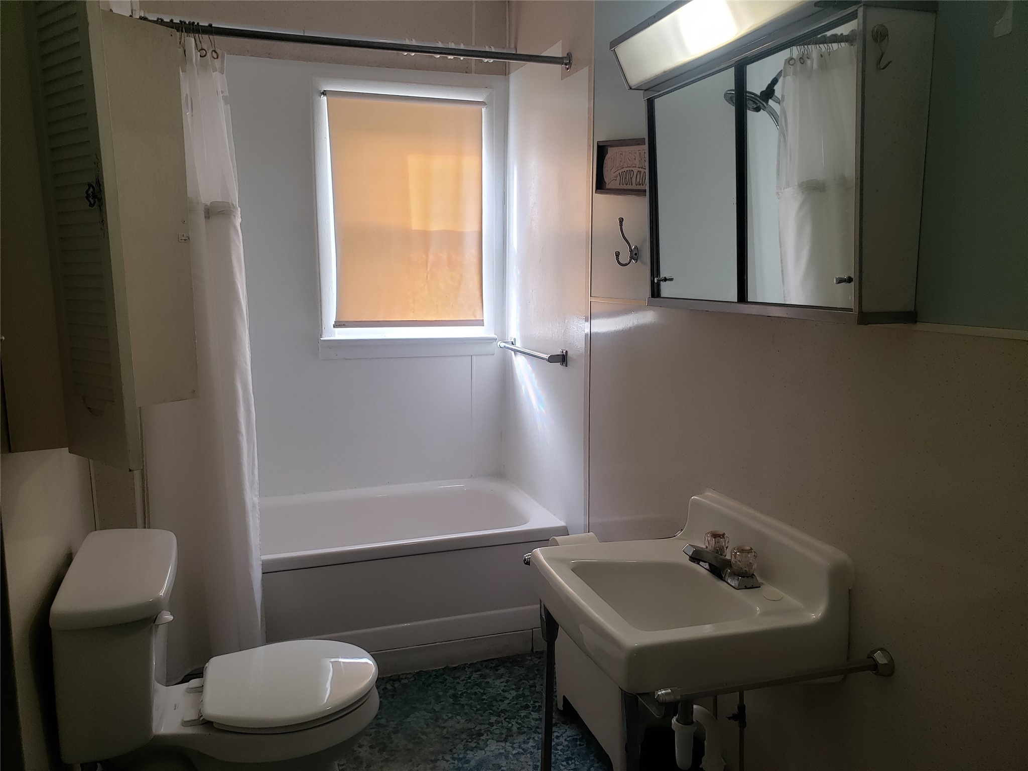 843 Day Hollow Road Endicott, NY 13760 - Photo 10 of 15