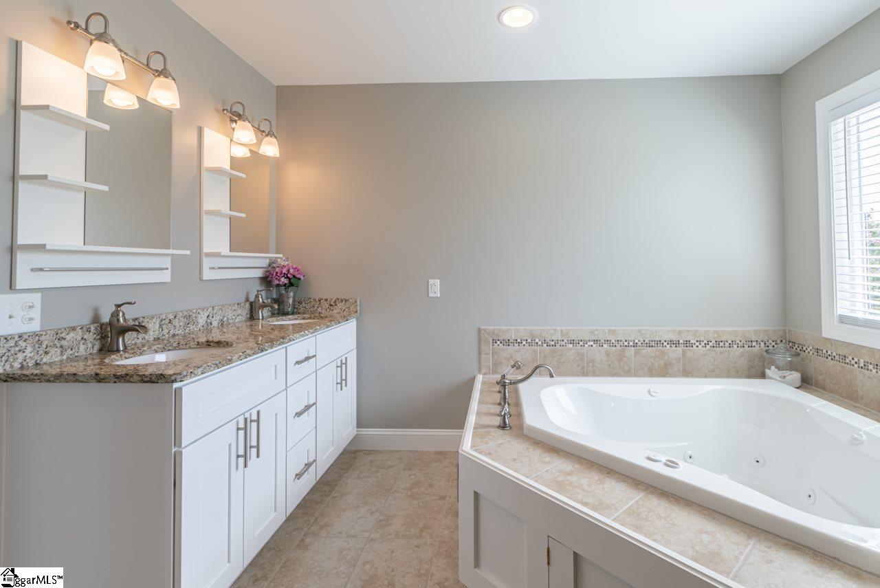 9 Manley Road Travelers Rest, SC 29690 - Photo 23 of 36