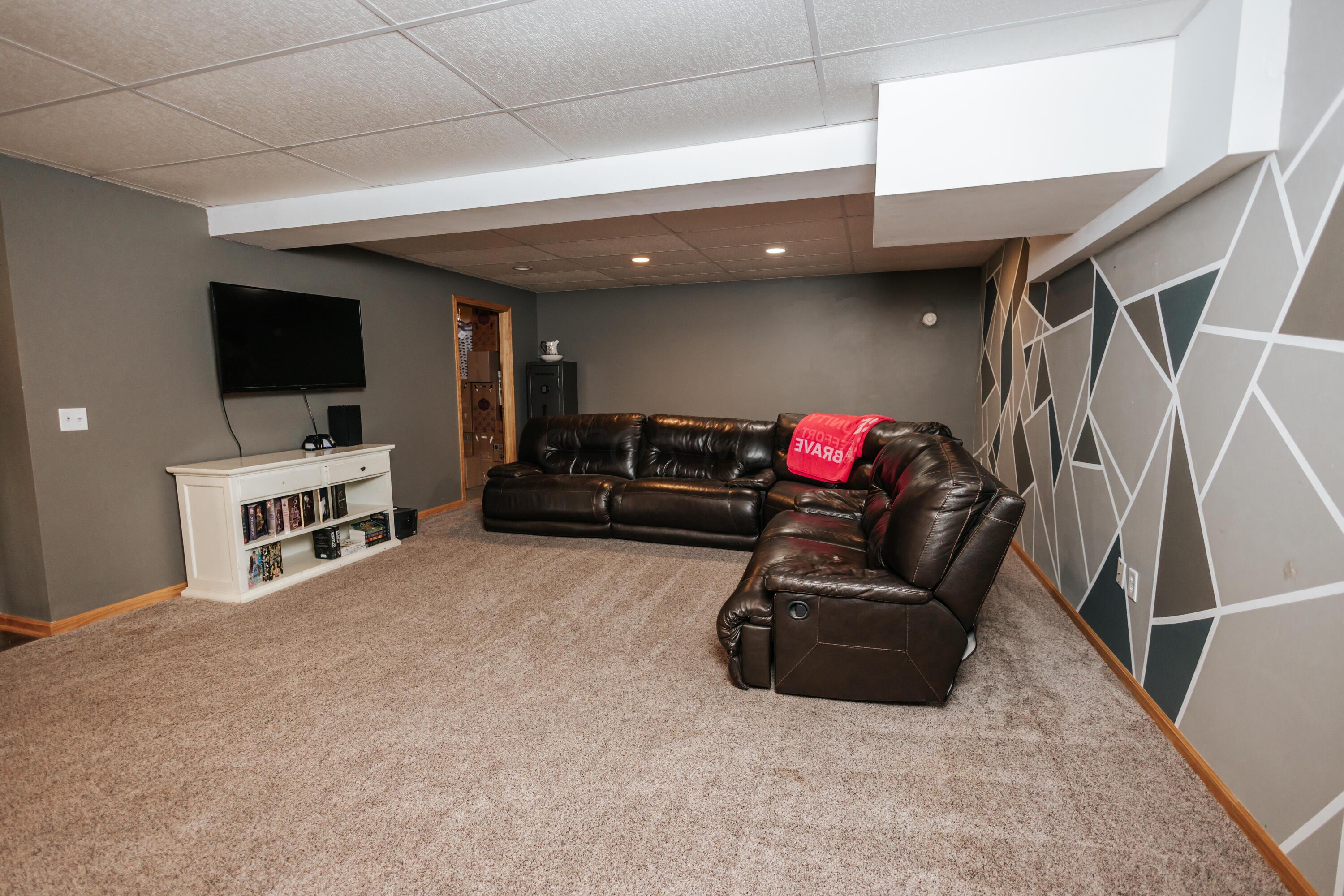 12494 Chambers Road Sunbury, OH 43074 - Photo 29 of 31 House-61