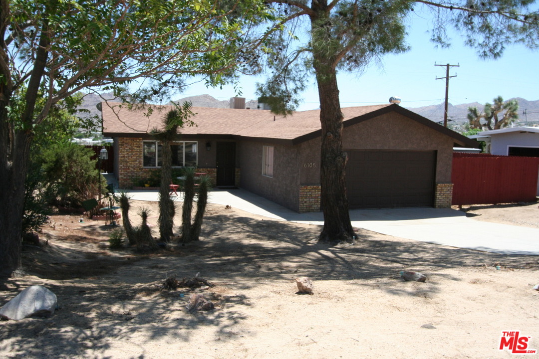 6105 Panorama Road Joshua Tree, CA 92252 - Photo 2 of 39