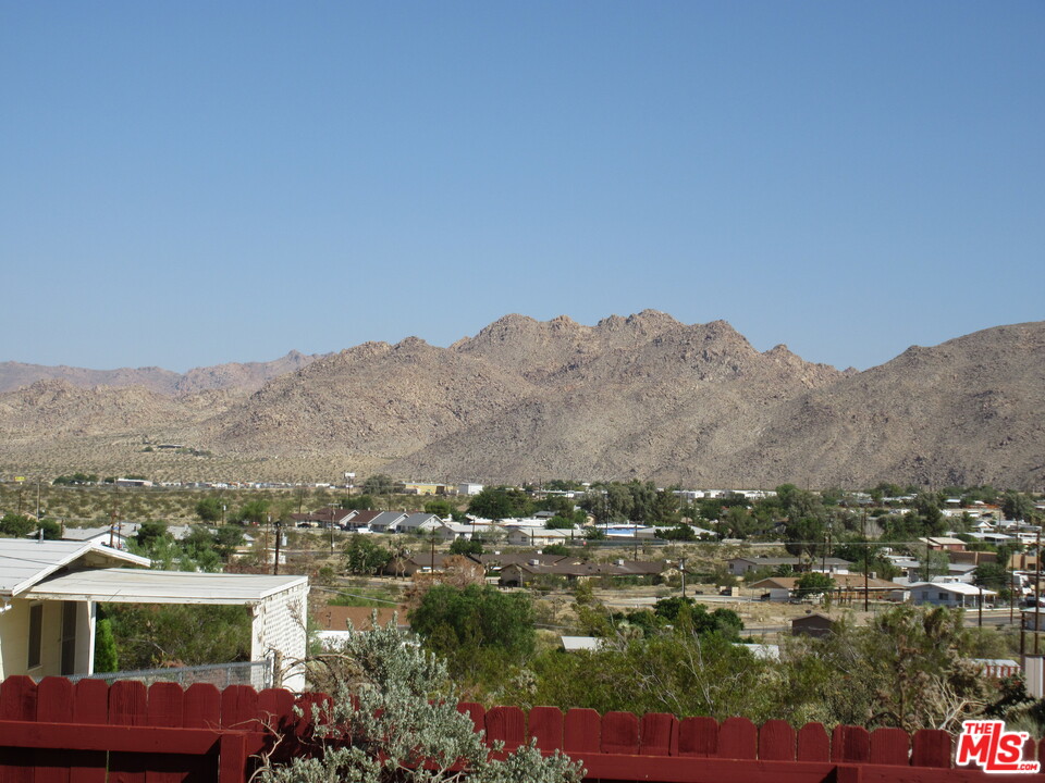 6105 Panorama Road Joshua Tree, CA 92252 - Photo 32 of 39
