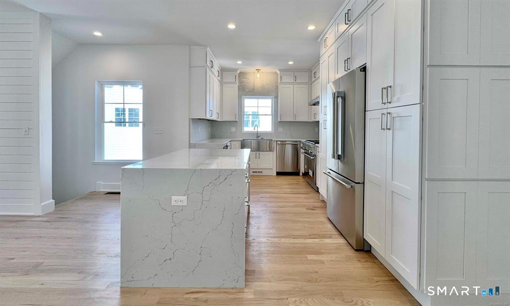 25 A Village Road Milford, CT 06460 - Photo 6 of 20