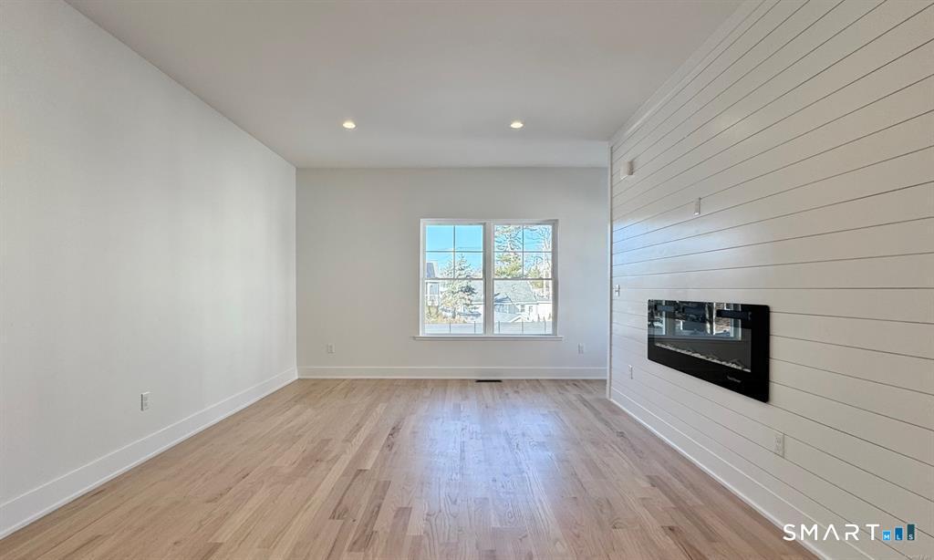 25 A Village Road Milford, CT 06460 - Photo 9 of 20