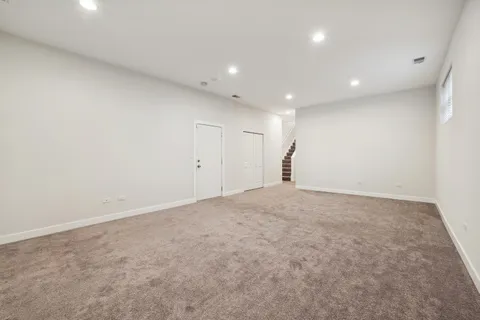 $4,395 | 1956 West Ohio Street, Unit 1W, Chicago, IL 60622