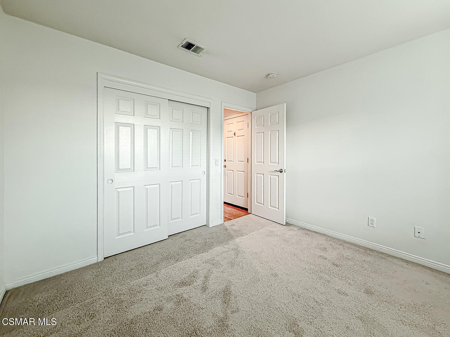 2457 Rutland Place Thousand Oaks, CA 91362 - Photo 31 of 45 fBedroom2-2
