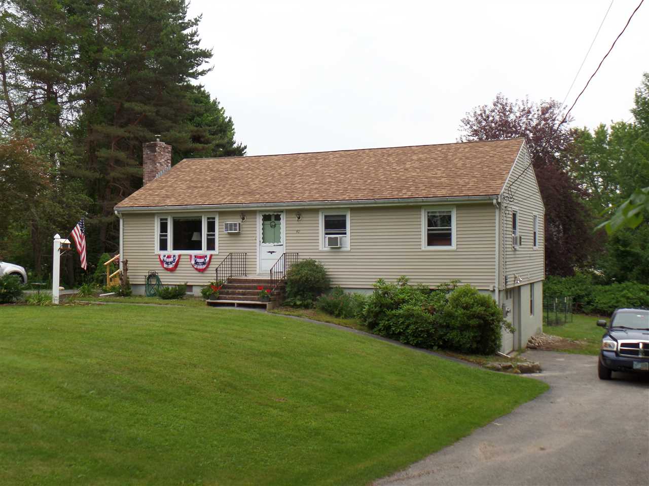 40 Forest Road Wolfeboro, NH 03894 - Photo 1 of 32 Gallery Image 1