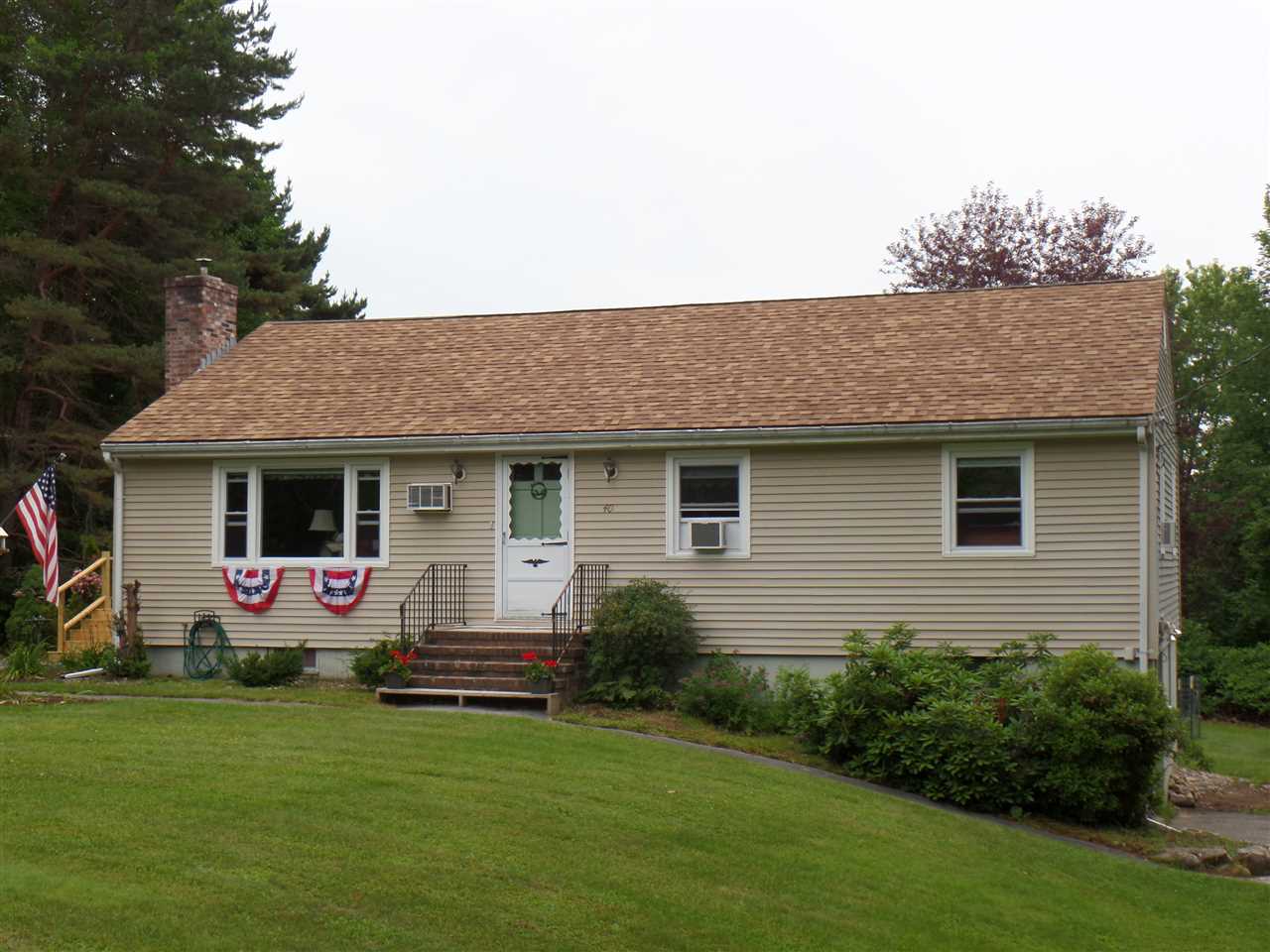 40 Forest Road Wolfeboro, NH 03894 - Photo 2 of 32 Gallery Image 2